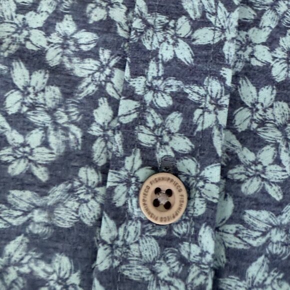 NWT Mens Button Up Fishhippie Rumfront Indigo Shirt L - Picture 6 of 6